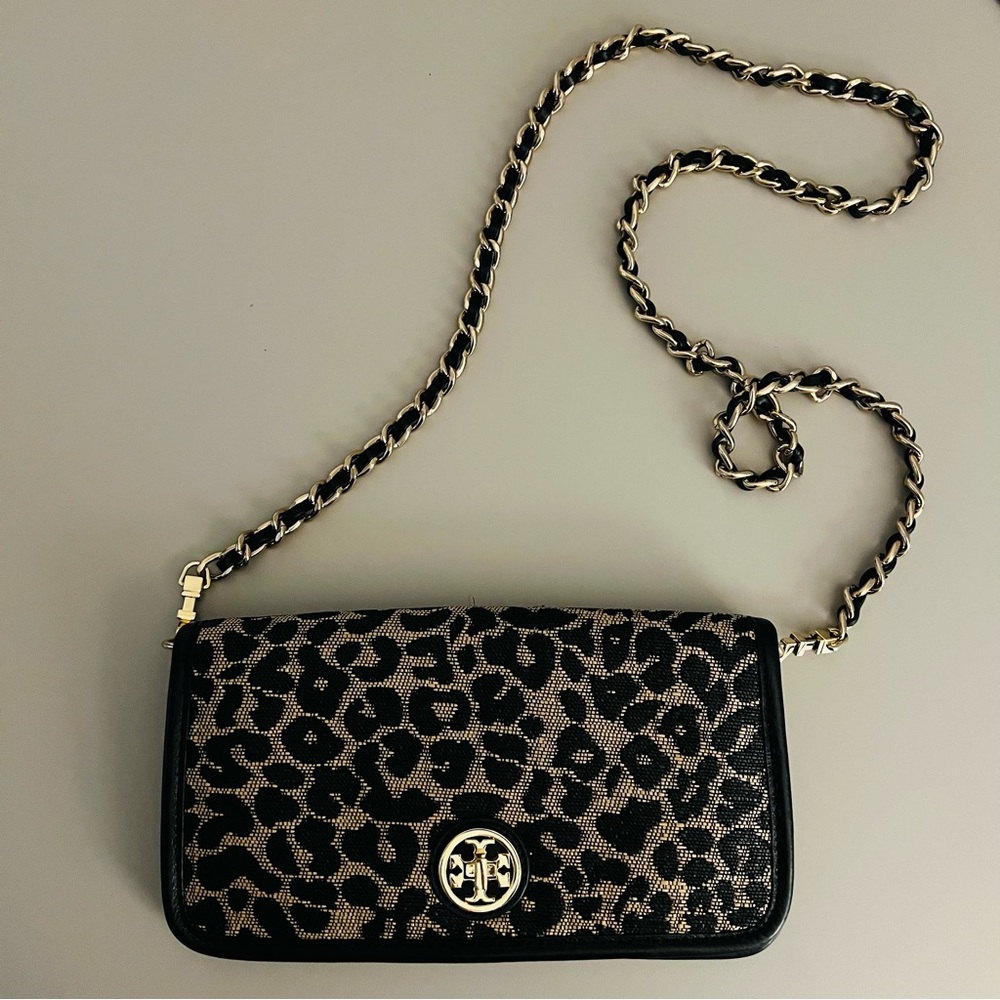 TORY BURCH Adalyn Leopard Raffia Clutch Bag with Removable Crossbody Strap